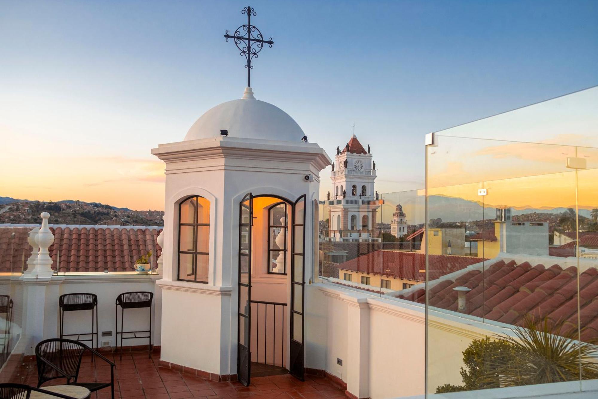 Parador Santa Maria La Real Сукре Екстериор снимка