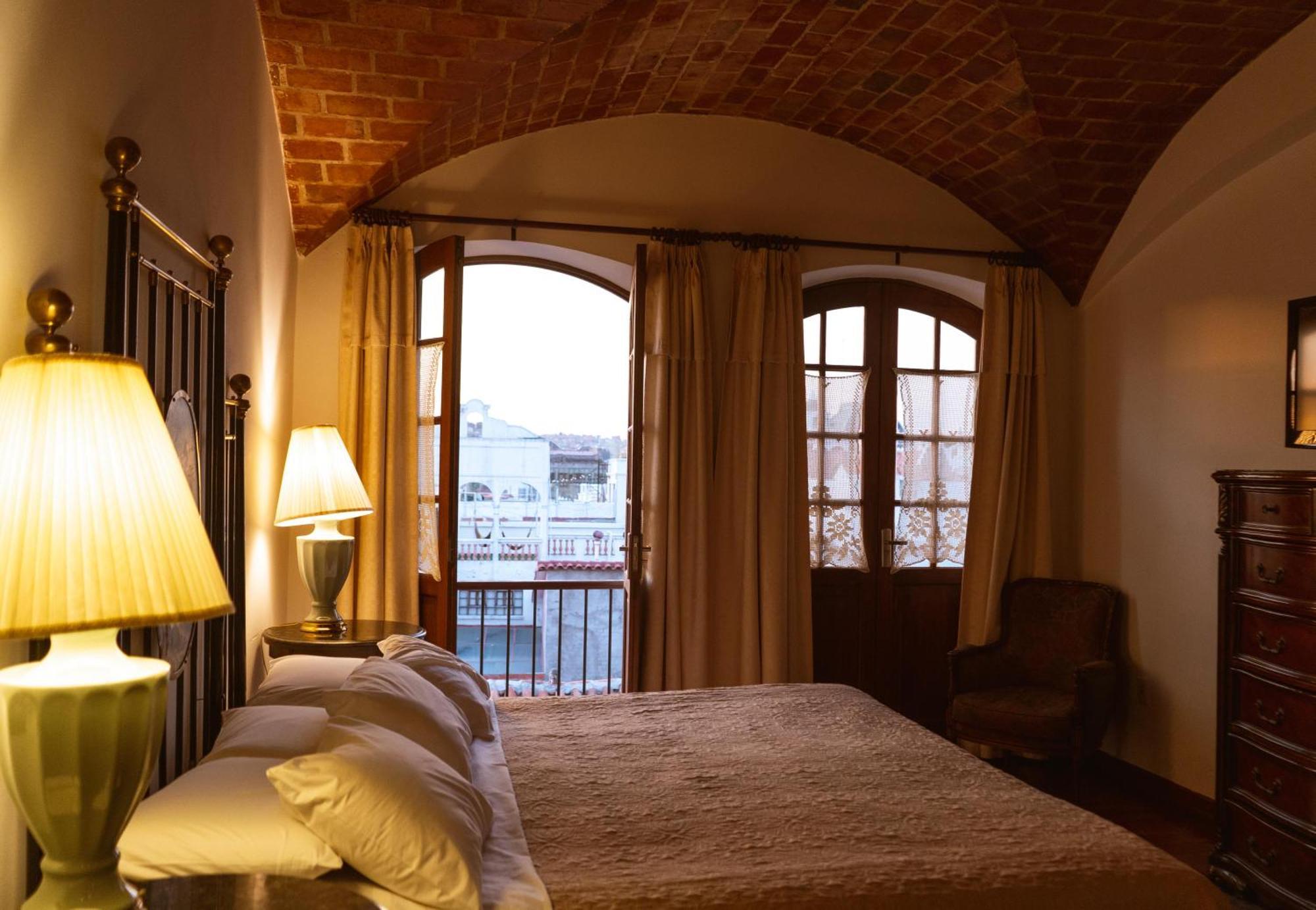 Parador Santa Maria La Real Сукре Екстериор снимка