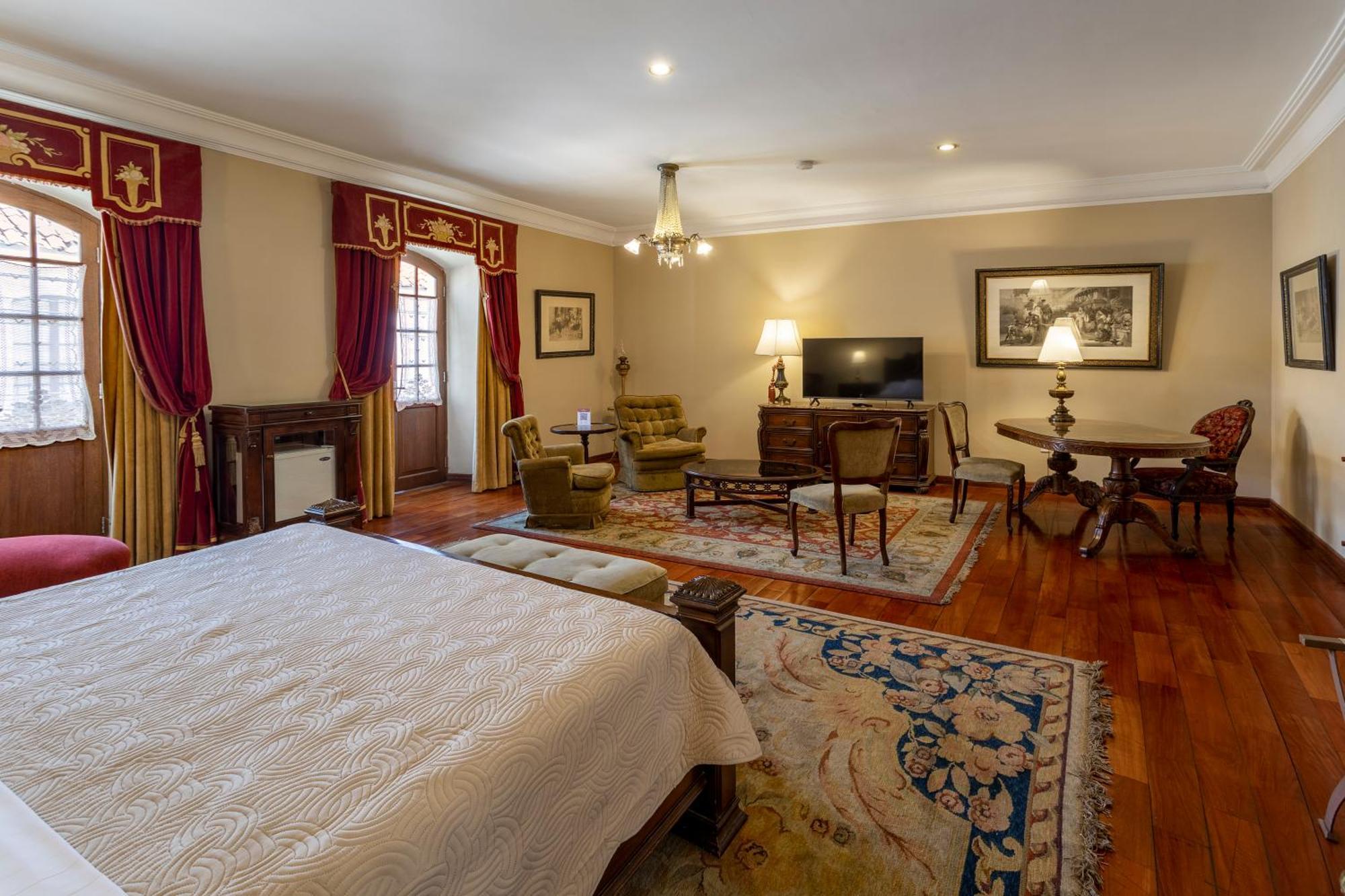 Parador Santa Maria La Real Сукре Екстериор снимка
